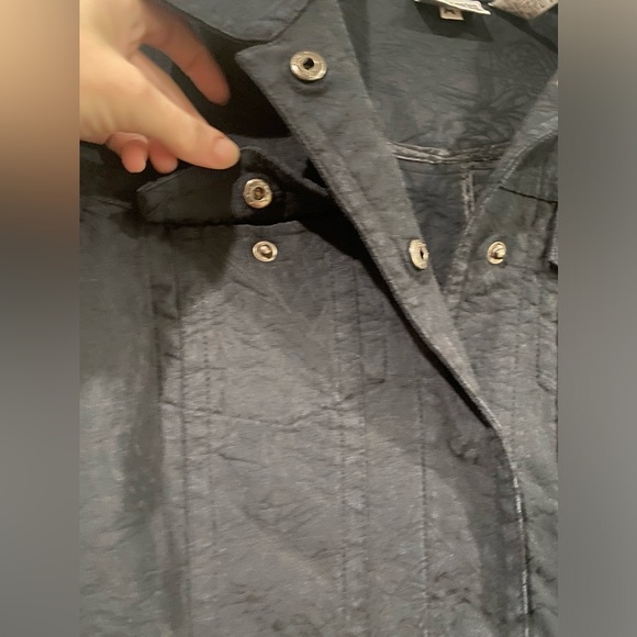 Chico's Black Denim Jacket Small Size 0 Snap Button Printed - Picture 4 of 9